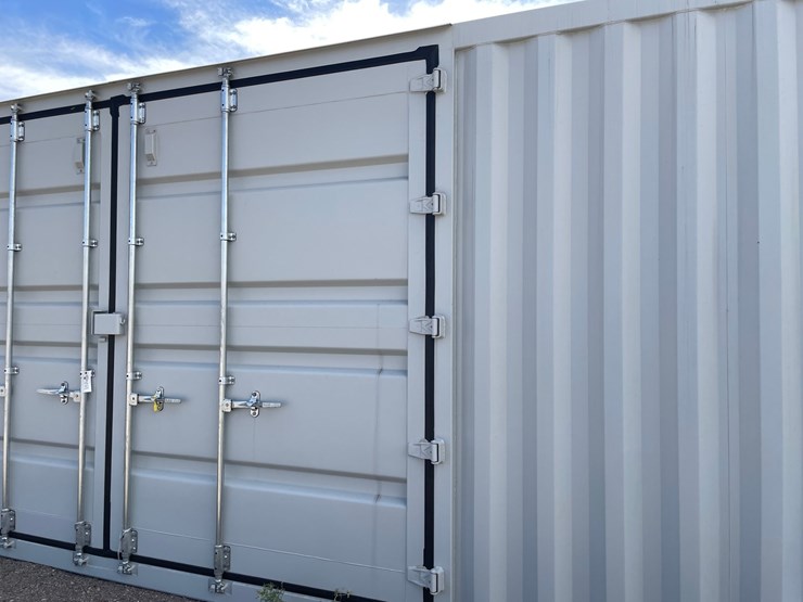#102-•-40'-high-cube-container-image-6