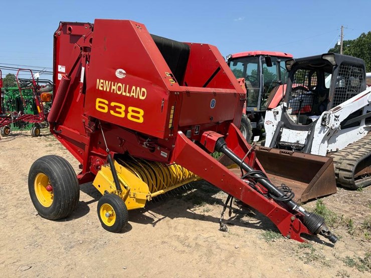 new-holland-638-image-3