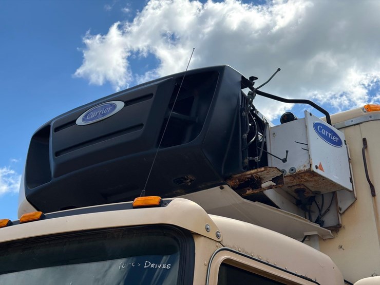 2009-kenworth-t370-image-14