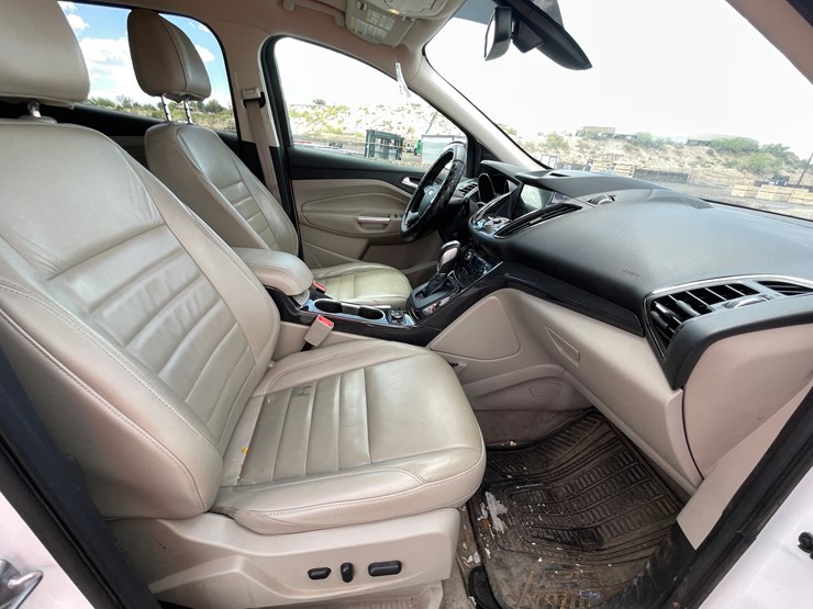 2016-ford-escape-image-99