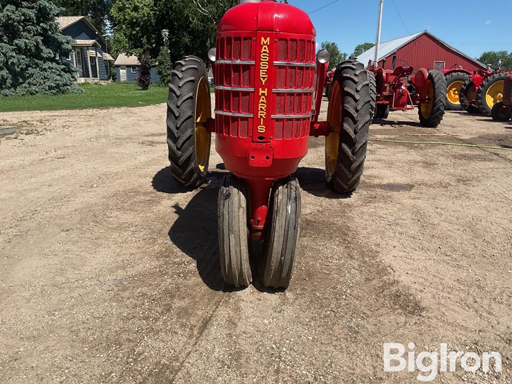 massey-ferguson-101-image-2