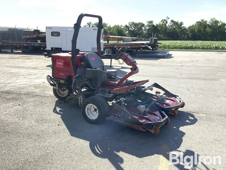 massey-ferguson-730-image-3