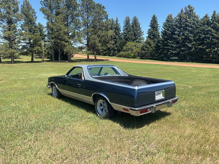 1982-gmc-caballero-image-5