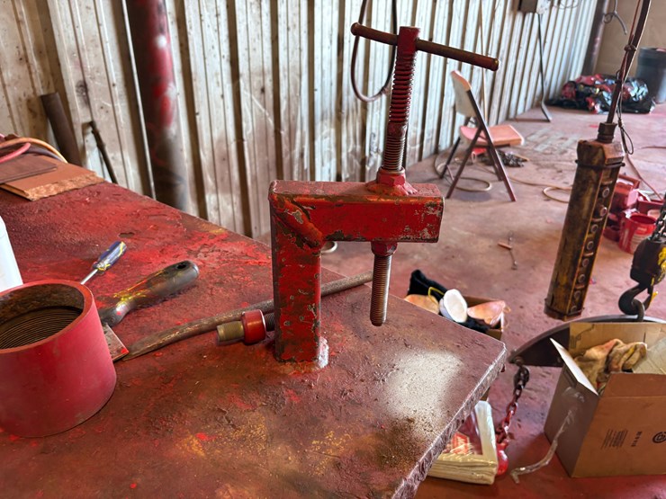 76”-x-69”-x-39”-metal-shop-table-image-4