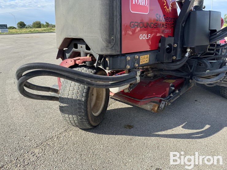 massey-ferguson-730-image-17