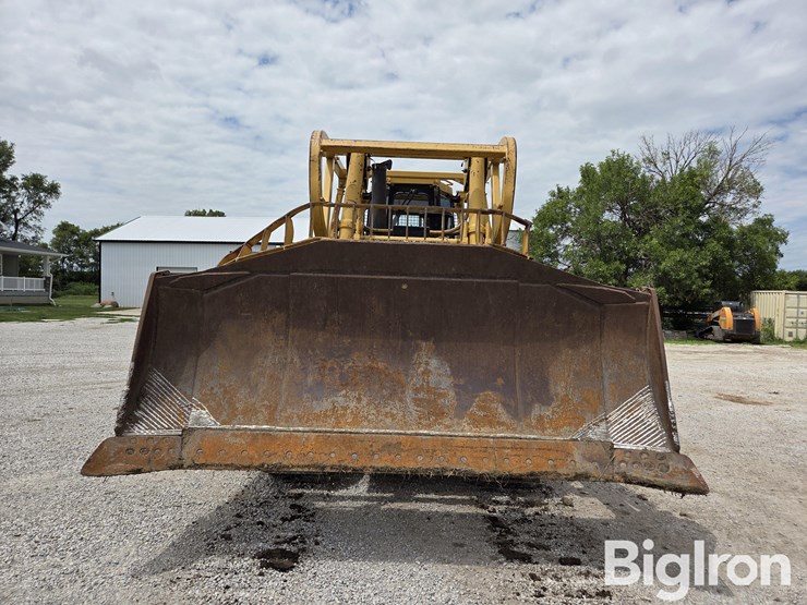 caterpillar-d8r-image-2