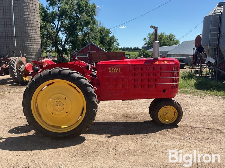 massey-ferguson-101-image-4