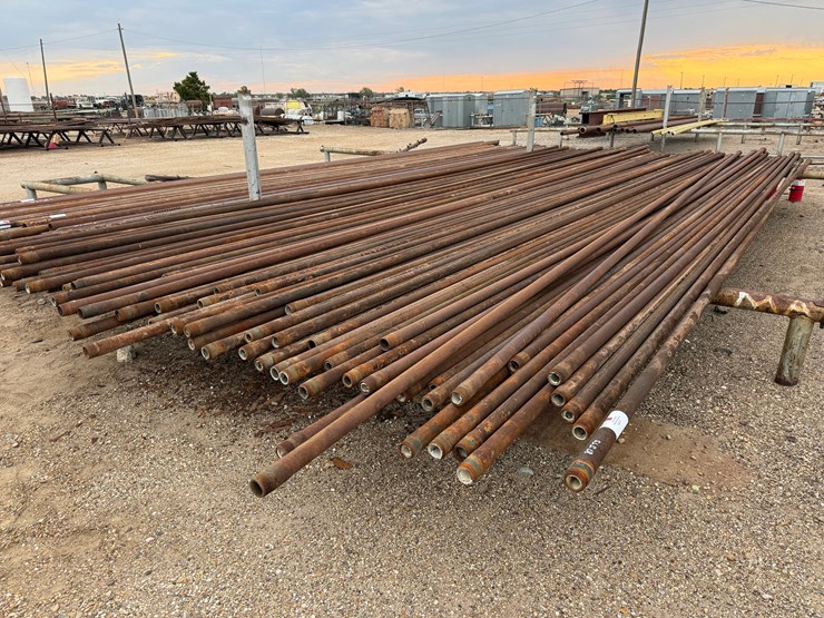 (2,610-ft.-x-$)-(87-jts)-2-3/8”-tubing-pipe-image-1