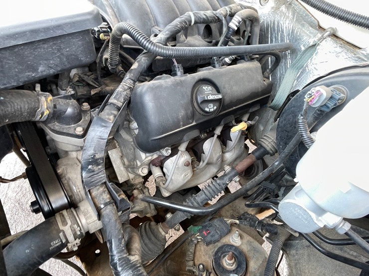 #156-•-2018-chevy-work-truck-(clean-nm-title)-image-97