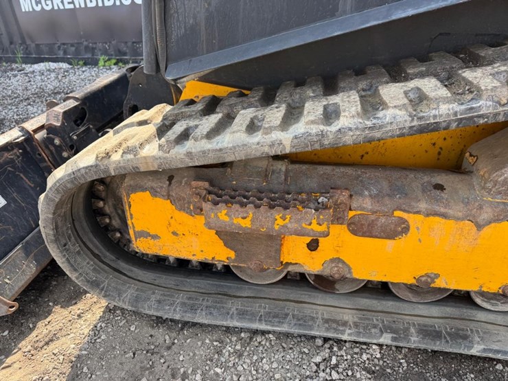 jcb-300t-image-17