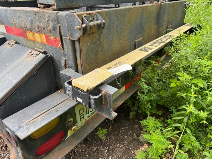 #1866-•-kiefer-industrial-built-tandem-axle-pole-trailer-image-21