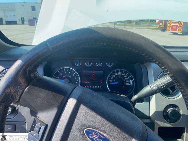 2014-ford-f150-image-12