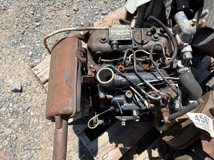 yanmar-3007d-3-cylinder-diesel-engine-image-2