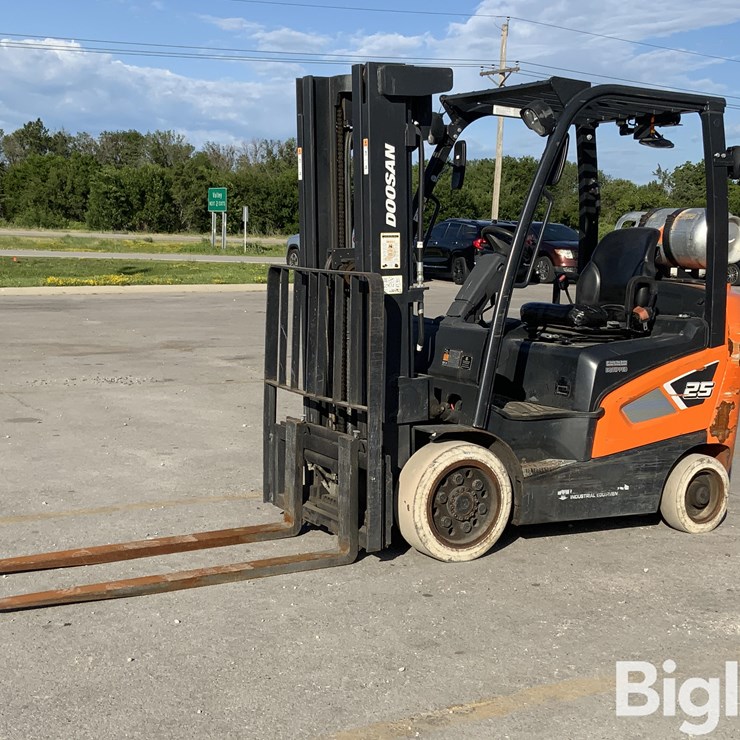 2018 DOOSAN GC25S-9