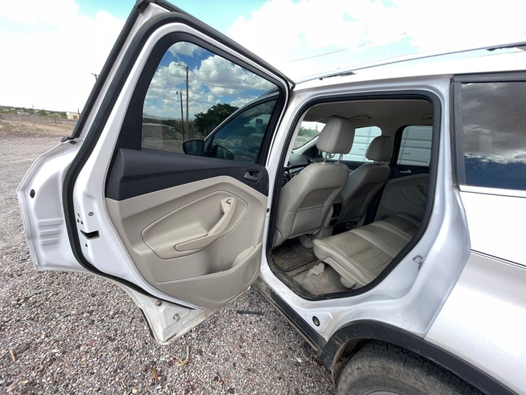 2016-ford-escape-image-53