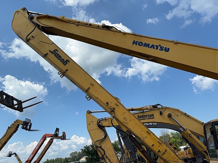 komatsu-pc270-lc-7-image-9