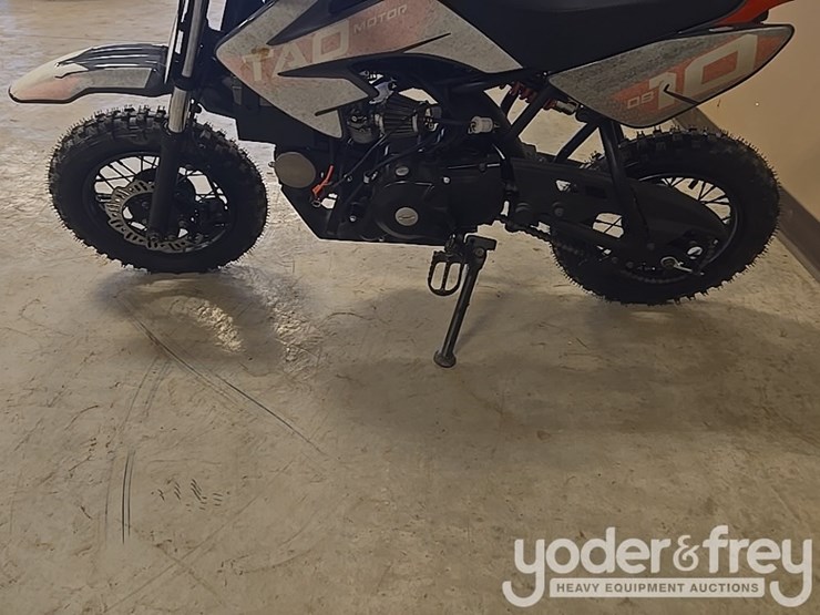 unused-db-10-dirt-bike,-red-image-7