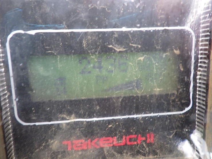 2016-takeuchi-tl8-image-29