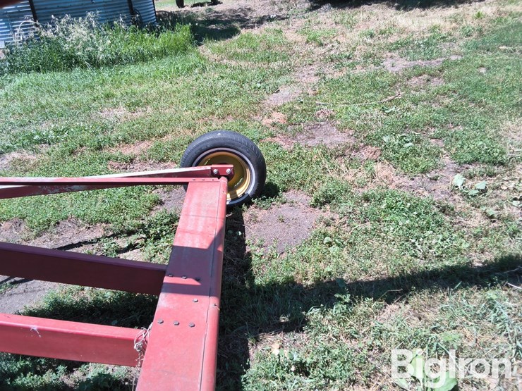 sudenga-auger-w/-truck-hopper-image-19