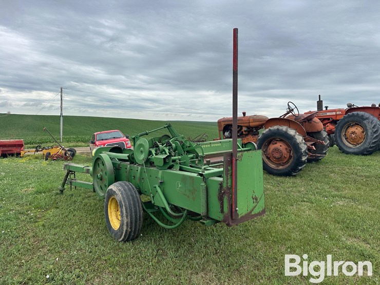 john-deere-24t-image-7