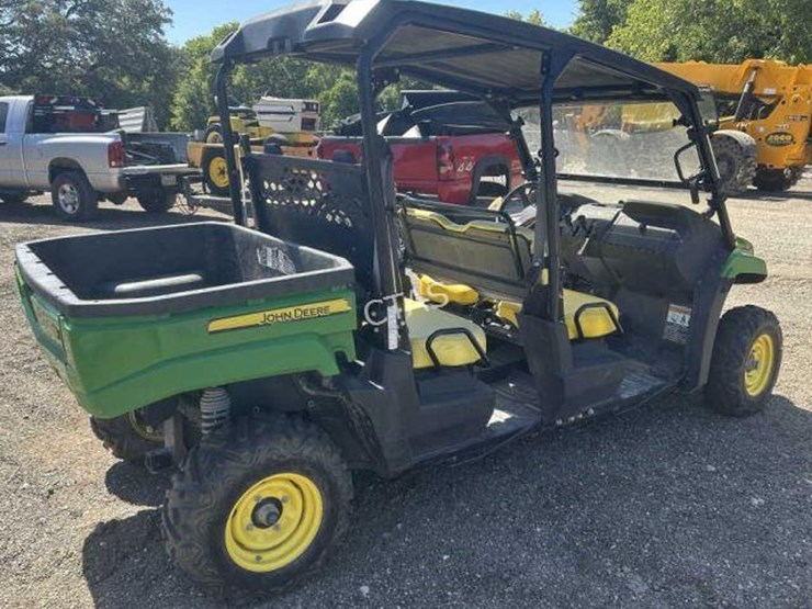 john-deere-gator-image-3