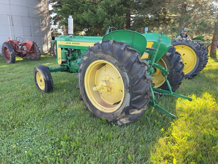 john-deere-420i-special-utility-image-4