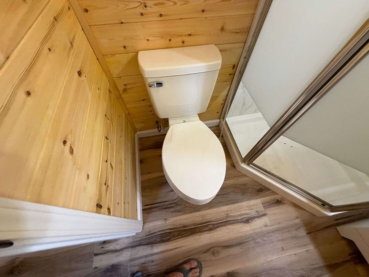(new)-2026-10x40-2-bed/1-bath-trailer-mounted-tiny-home-image-34