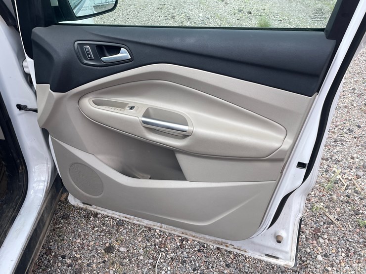 2016-ford-escape-image-98