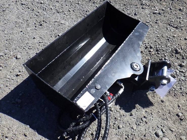 tpm-hydraulic-excavator-tilt-bucket-32"-image-2