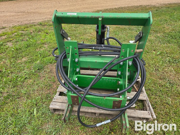 john-deere-8100-image-6