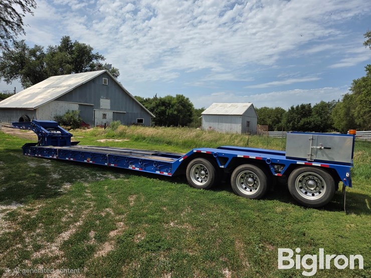 2022-globe-gtbn513-53-26-gg-tri/a-detachable-lowboy-image-7