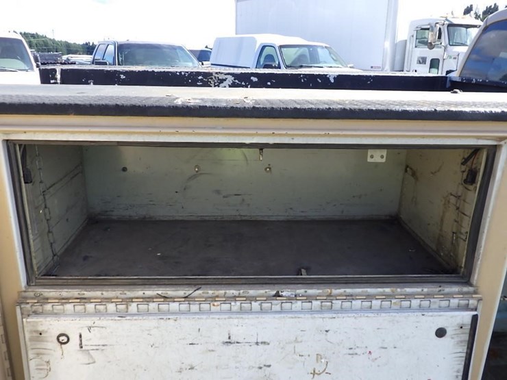 2012-ford-f550-image-14