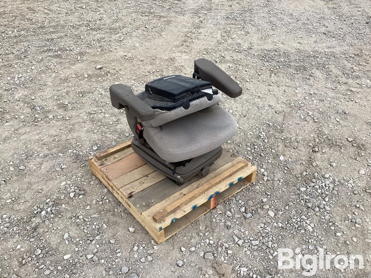 john-deere-6110m-image-6