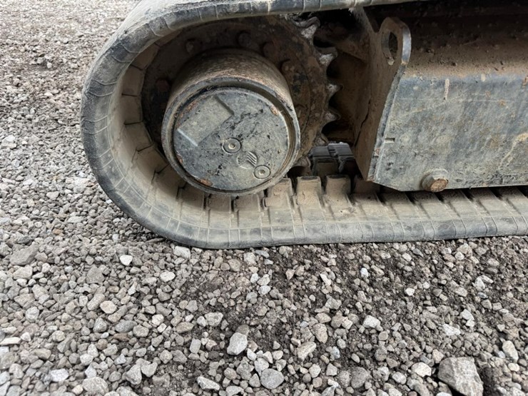 bobcat-e26-image-21