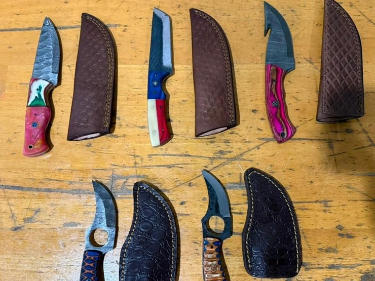 qty-(5)-handmade-hunting-&-utility-knives-w/-leather-sheaths-gut-hook-assortment-image-1