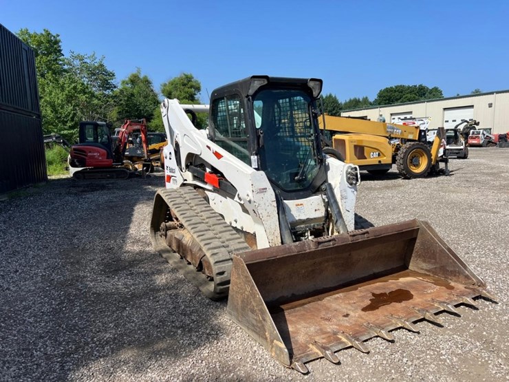2019-bobcat-t870-image-8