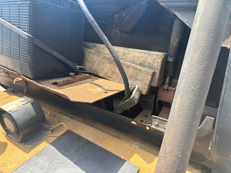 #2246-•-baker-forklift-image-46