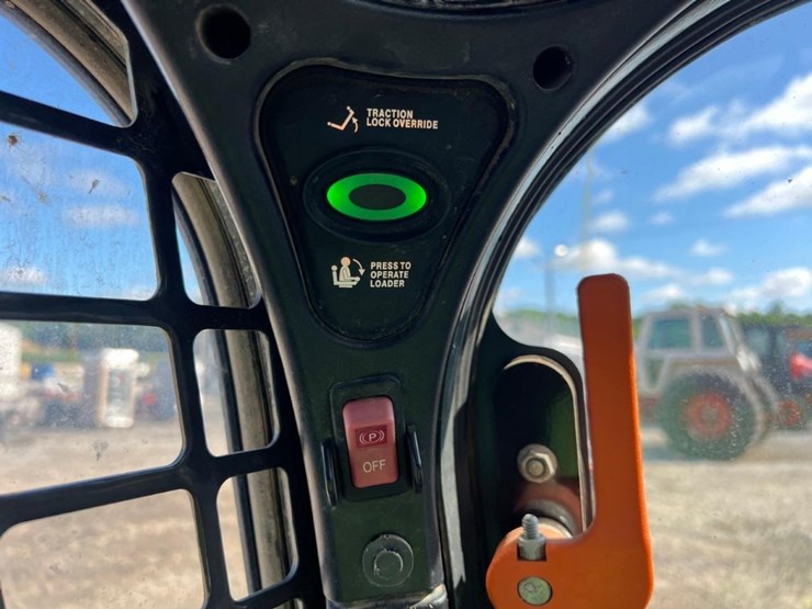 bobcat-t650-image-22