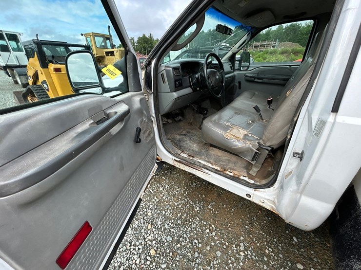 2003-ford-f350-image-52