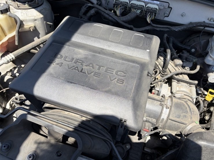 2012-ford-escape-xlt-image-11