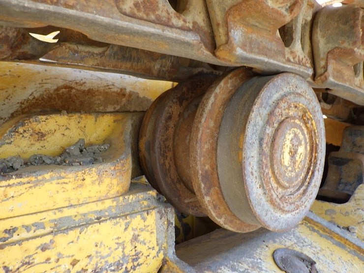 2016-deere-850k-image-10