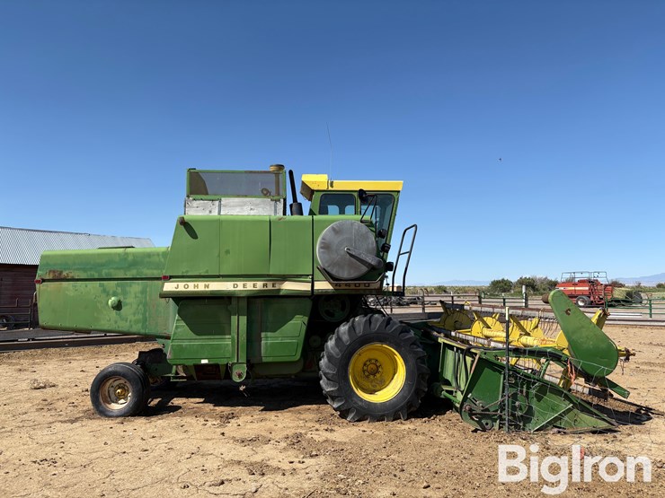 1977-john-deere-4400-image-4