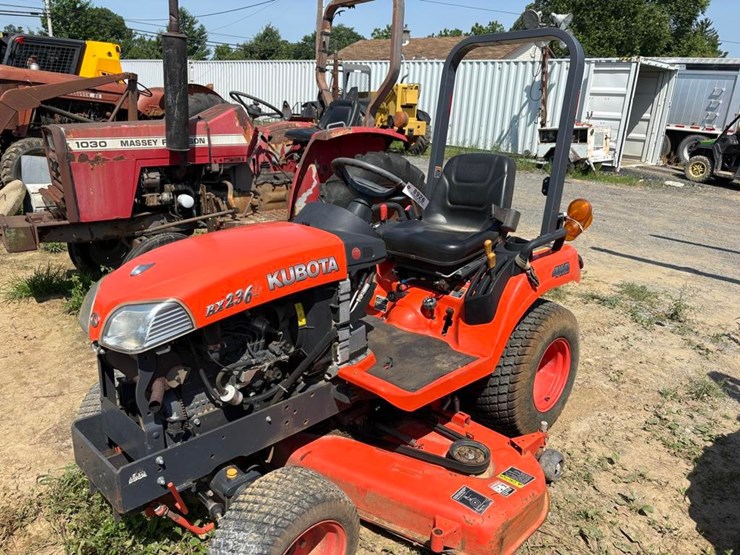 kubota-bx2360-image-1