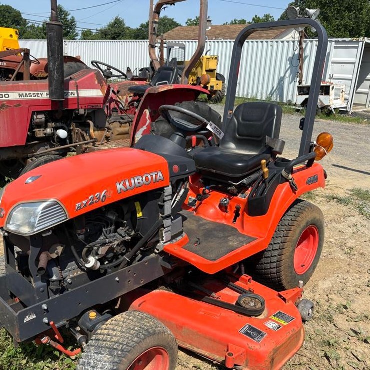 KUBOTA BX2360