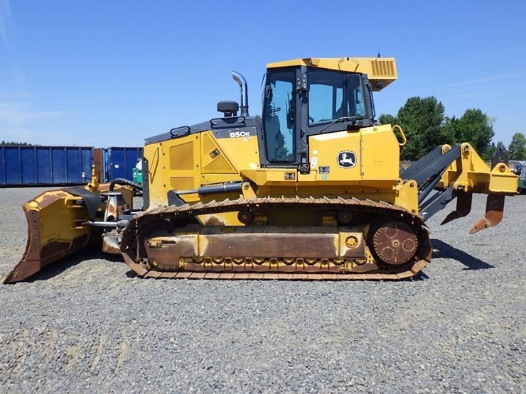 2016-deere-850k-image-8