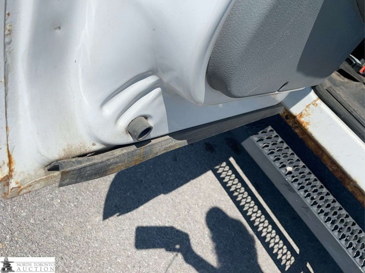 2015-ford-f350-image-51