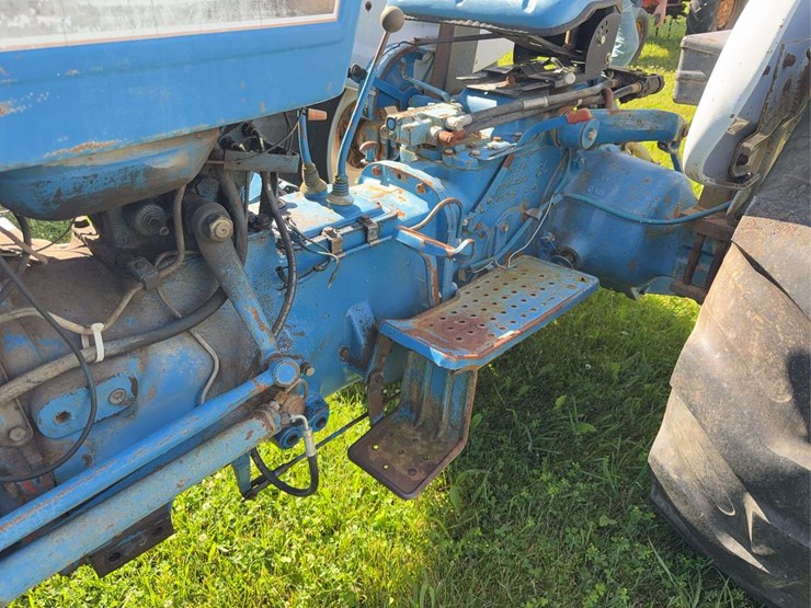 ford-4610-image-18
