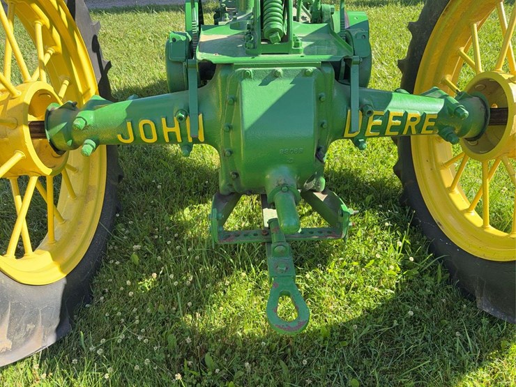 john-deere-model-b-image-6
