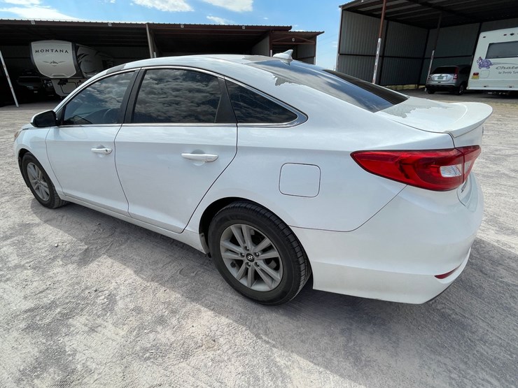 #160-•-2015-hyundai-sonata-(clean-tx-title)-image-70