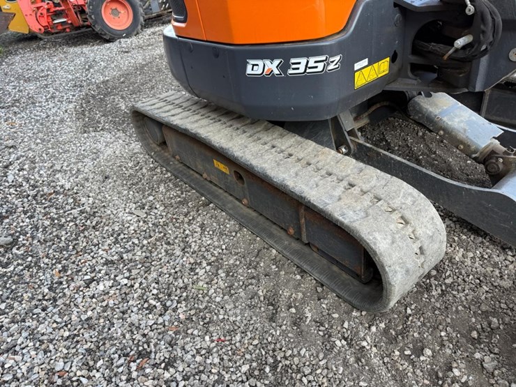 2022-doosan-dx35z-image-10
